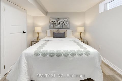 Photo 44 at 7 Stoney Creek Drive, West Hill, Toronto