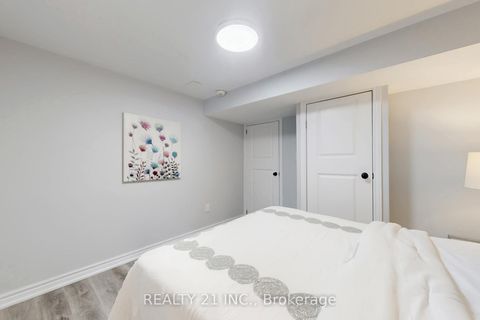 Photo 45 at 7 Stoney Creek Drive, West Hill, Toronto