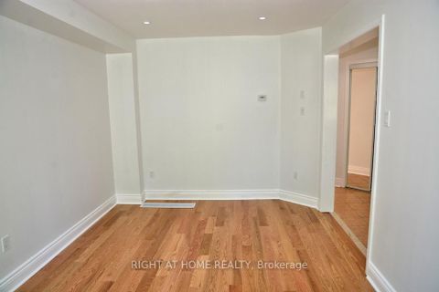 Photo 3 at 242 Flagstone Way, Woodland Hill, Newmarket