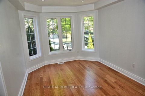 Photo 4 at 242 Flagstone Way, Woodland Hill, Newmarket