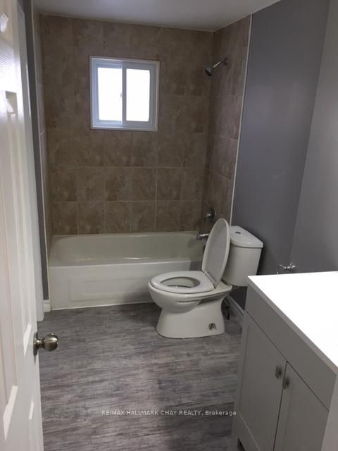 Photo 10 at 61 Corbett Drive, Grove East, Barrie