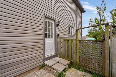 Photo 12 at 61 Corbett Drive, Grove East, Barrie