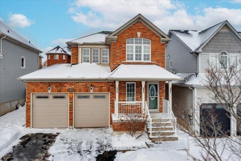 Photo 7 at 56 Ian Drive, Keswick South, Georgina