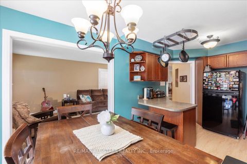 Photo 16 at 56 Ian Drive, Keswick South, Georgina