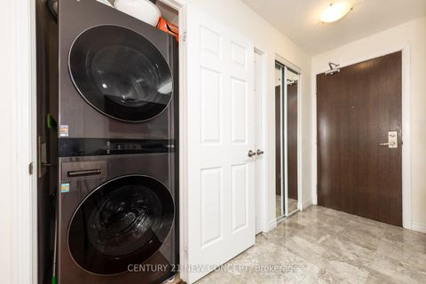 Photo 21 at 1621 - 35 Hollywood Avenue, Willowdale East, Toronto