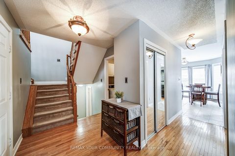 Photo 4 at 93 Amberview Drive, Keswick South, Georgina