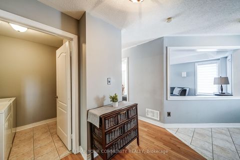 Photo 5 at 93 Amberview Drive, Keswick South, Georgina