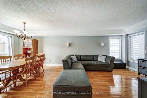 Photo 7 at 93 Amberview Drive, Keswick South, Georgina