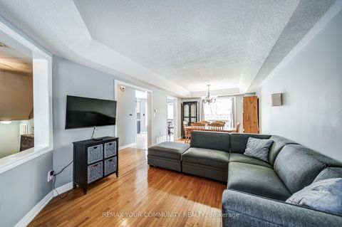 Photo 10 at 93 Amberview Drive, Keswick South, Georgina