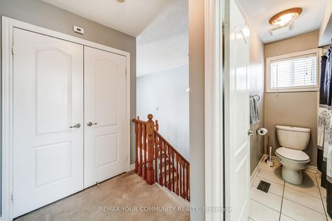 Photo 21 at 93 Amberview Drive, Keswick South, Georgina