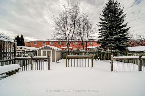 Photo 32 at 93 Amberview Drive, Keswick South, Georgina