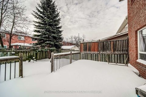 Photo 33 at 93 Amberview Drive, Keswick South, Georgina