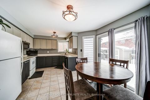 Photo 46 at 93 Amberview Drive, Keswick South, Georgina