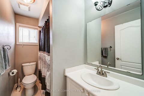 Photo 49 at 93 Amberview Drive, Keswick South, Georgina