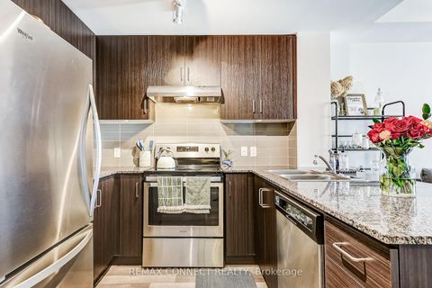 Photo 6 at 420 - 21 Brookhouse Drive, Newcastle, Clarington