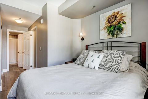 Photo 16 at 420 - 21 Brookhouse Drive, Newcastle, Clarington