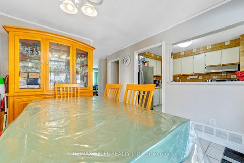 Photo 5 at 93 Bradstone Square, Malvern, Toronto