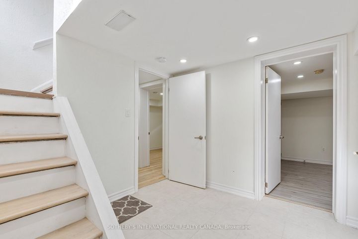 Photo 22 at 38 Vauxhall Drive, Dorset Park, Toronto