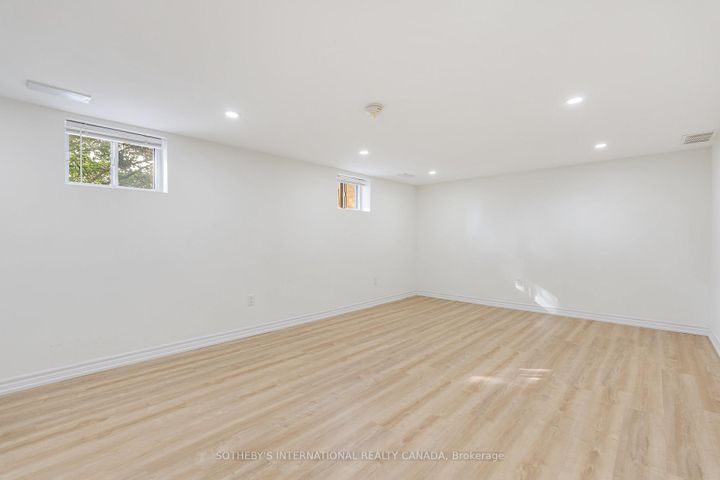 Photo 25 at 38 Vauxhall Drive, Dorset Park, Toronto