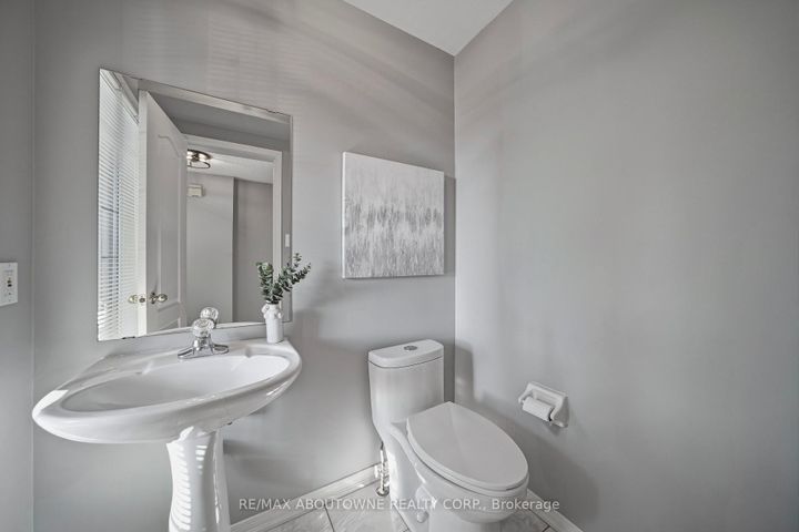 Photo 7 at 23 Arabia Gate, Wellington, Brampton