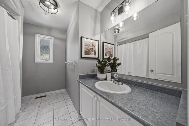 Photo 26 at 23 Arabia Gate, Wellington, Brampton