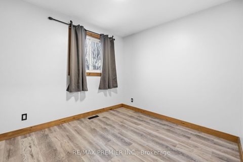 Photo 20 at 3783 Morning Star Drive, Malton, Mississauga