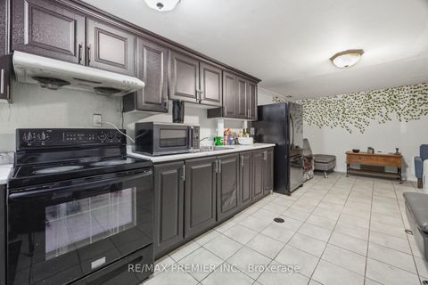 Photo 30 at 3783 Morning Star Drive, Malton, Mississauga