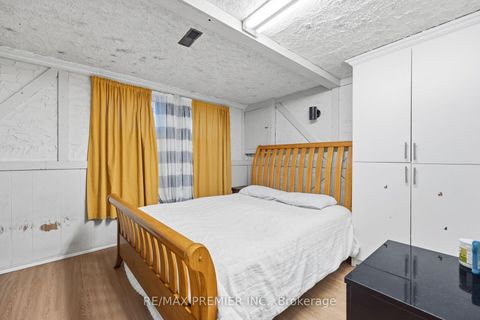 Photo 36 at 3783 Morning Star Drive, Malton, Mississauga