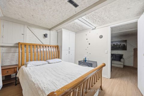 Photo 37 at 3783 Morning Star Drive, Malton, Mississauga