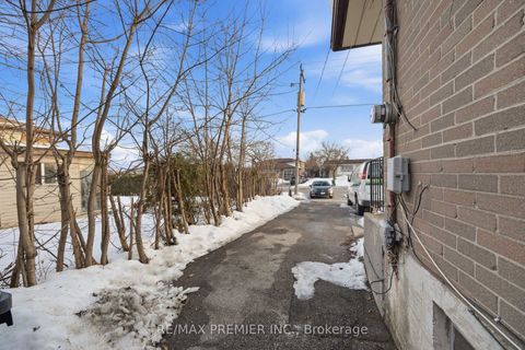 Photo 44 at 3783 Morning Star Drive, Malton, Mississauga