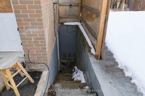 Photo 48 at 3783 Morning Star Drive, Malton, Mississauga