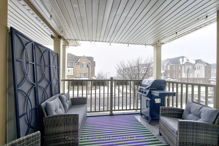 Photo 22 at 24 HUGILL Way, Waterdown, Hamilton