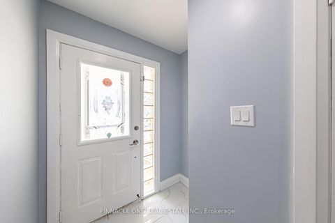 Photo 6 at 6 Mansewood Gardens, West Hill, Toronto