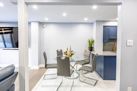 Photo 19 at 6 Mansewood Gardens, West Hill, Toronto