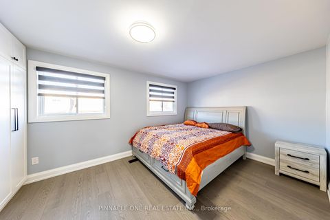 Photo 27 at 6 Mansewood Gardens, West Hill, Toronto