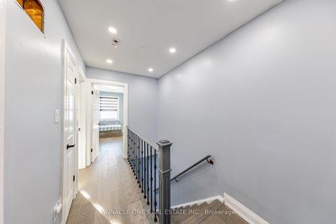 Photo 32 at 6 Mansewood Gardens, West Hill, Toronto