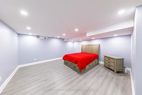 Photo 37 at 6 Mansewood Gardens, West Hill, Toronto