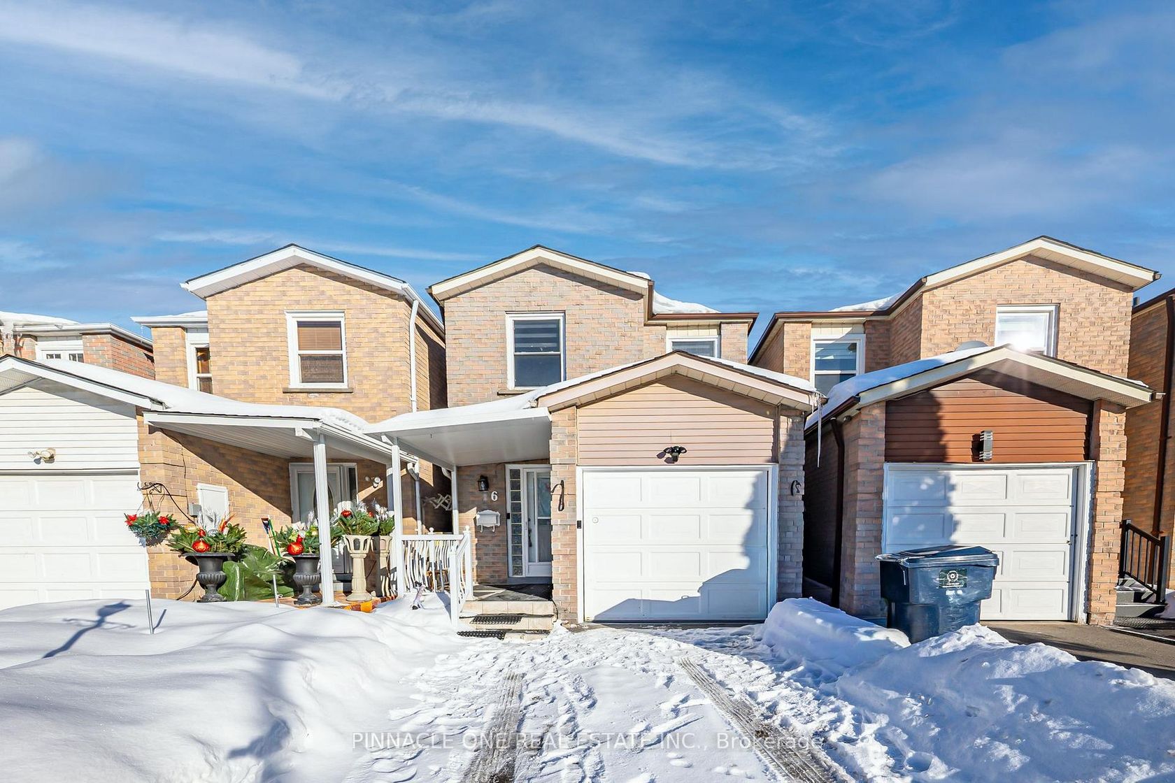 6 Mansewood Gardens, West Hill, Toronto 