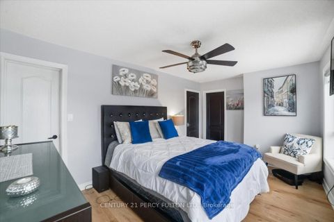 Photo 19 at 67 Kenilworth Crescent, Brooklin, Whitby