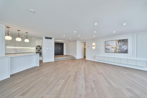 Photo 3 at 1403 - 240 Heath Street W, Forest Hill South, Toronto