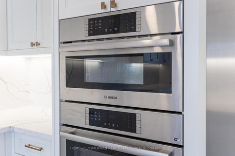 Photo 22 at 1403 - 240 Heath Street W, Forest Hill South, Toronto