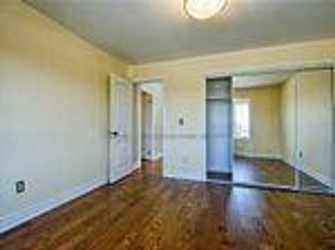 Photo 9 at 52 Wessex Drive, Brooklin, Whitby