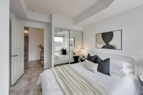 Photo 12 at 412 - 2495 Dundas Street W, High Park North, Toronto