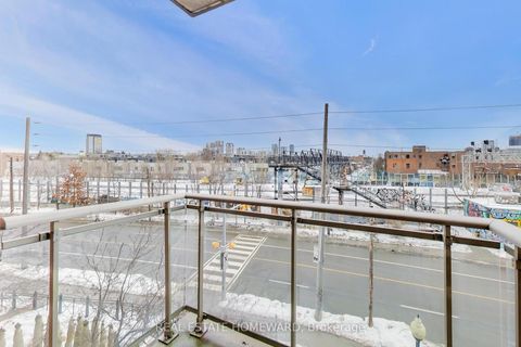 Photo 15 at 412 - 2495 Dundas Street W, High Park North, Toronto