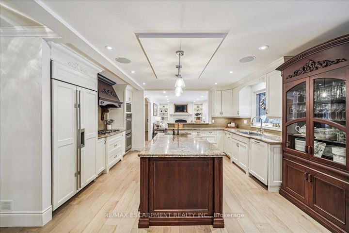 Photo 4 at 2305 Cheverie Street, FD Ford, Oakville