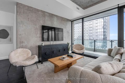 Photo 1 at 4002 - 224 King Street W, Waterfront Communities C1, Toronto