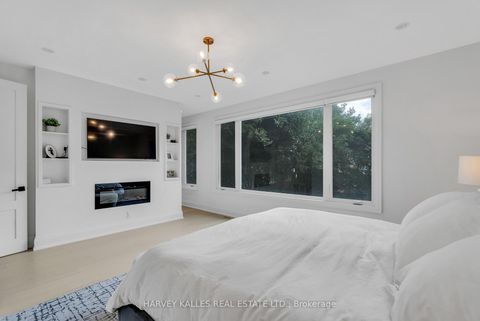 Photo 24 at 32 Almont Road, Clanton Park, Toronto