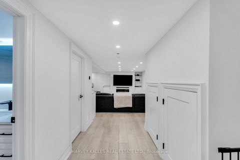 Photo 37 at 32 Almont Road, Clanton Park, Toronto