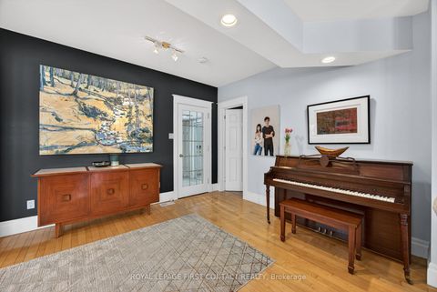 Photo 11 at 162 Kempenfelt Drive, North Shore, Barrie