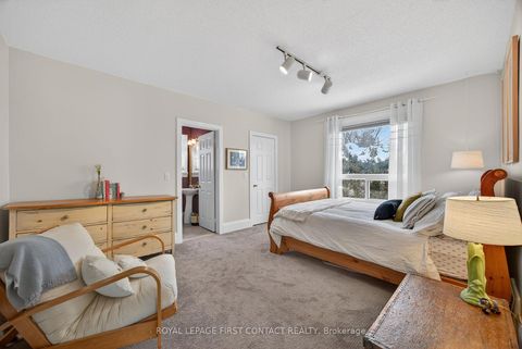 Photo 25 at 162 Kempenfelt Drive, North Shore, Barrie